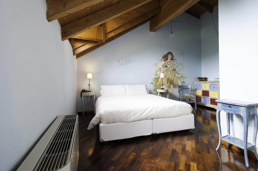 Hostal Borgo Casale Albareto  Habitación foto